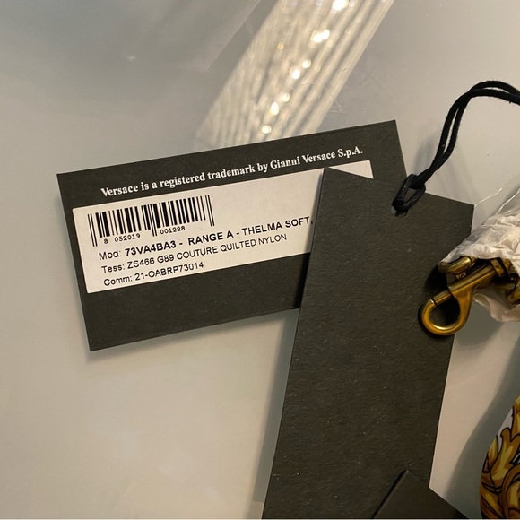 Versace Jeans Collection Black and Gold Crossbody Bag with Elegant Chain NWT - Picture 10 of 10